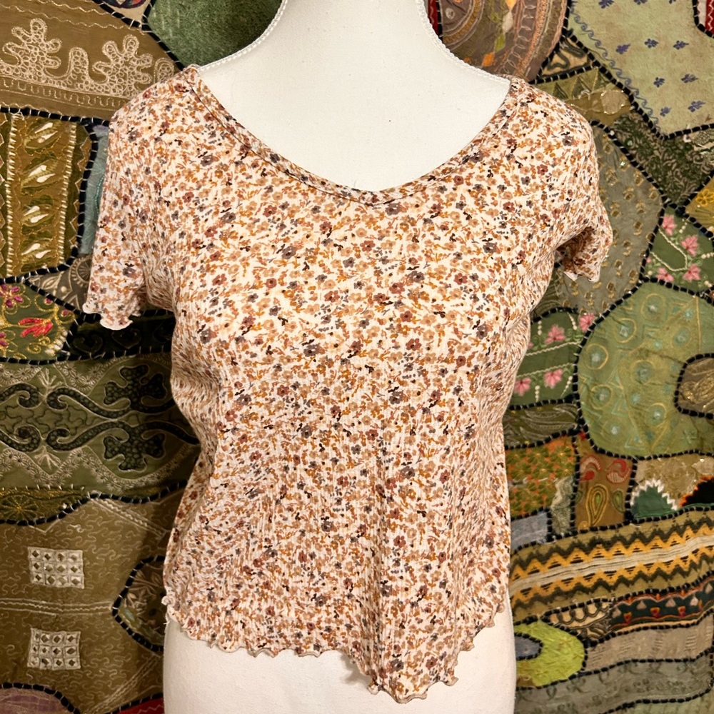 cute floral top